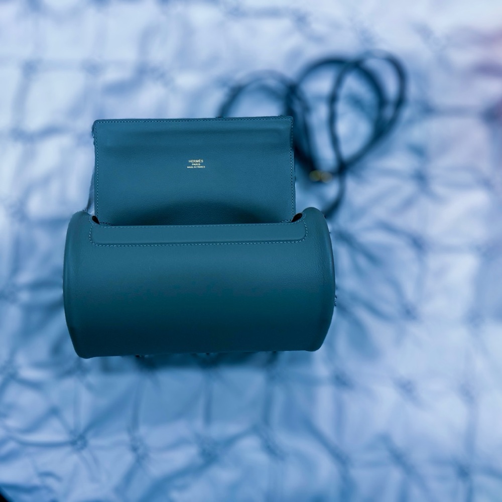 Hermes Maximors Bag in Gris Meyer - Picture 12 of 14